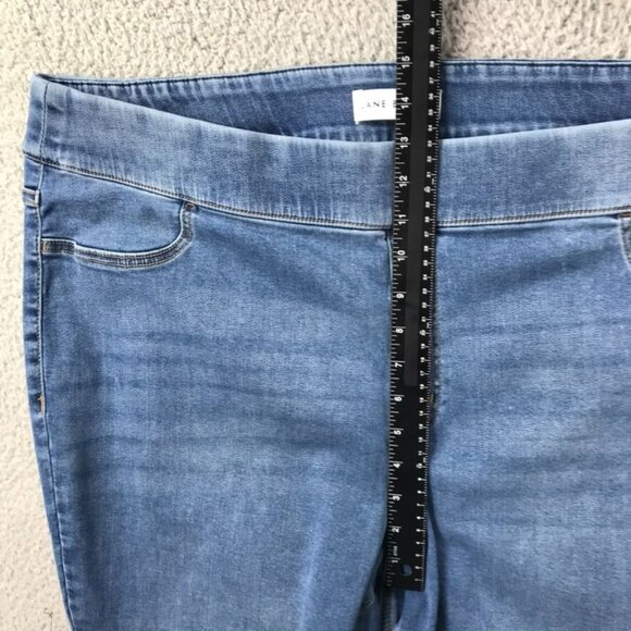 LANE BRYANT Womens Plus Size 24 Medium Wash Pull On High Rise Jegging Jeans - Picture 9 of 13